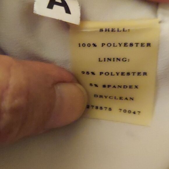 Ann Taylor Cutaway Keyhole Shell Blouse Cobbled Path Print Color - Picture 11 of 11